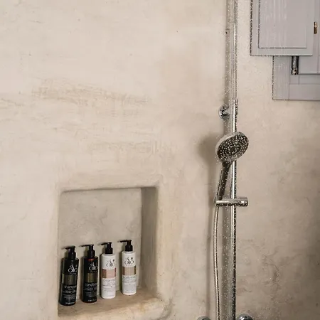 Вилла Paoli - Private Pool, Sea View & Jacuzzi