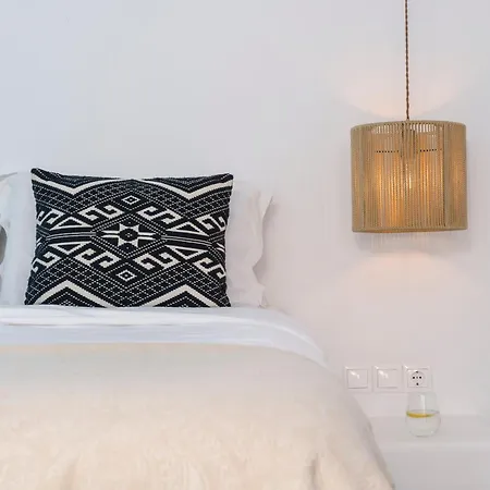 Paoli - Private Pool, Sea View&jacuzzi Mykonos Town