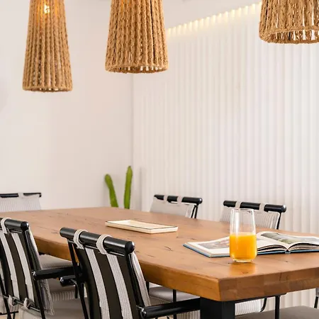 Paoli - Private Pool, Sea View&jacuzzi * Mykonos Town