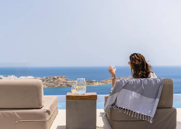 Villa Paoli - Private Pool, Sea View & Jacuzzi